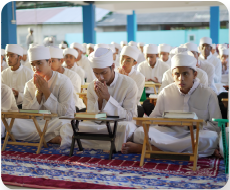PENGHAFAZ AL-QURAN, PELAJAR TAHFIZ / PONDOK